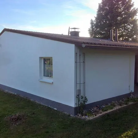 Modern Ausgestattetes Mit Moeblierter Suedhang-terrasse Im Altenautal Prázdninový dům Husen