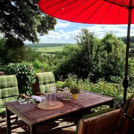 Modern Ausgestattetes Mit Moeblierter Suedhang-terrasse Im Altenautal Husen